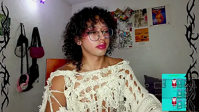 Snapshot of angelsdustxxx chatting on January 3, 2025, 9:47 pm angelsdustxxx online show from January 3, 2025, 9:47 pm