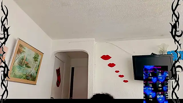 Snapshot of angelsdustxxx chatting on January 9, 2025, 5:43 pm angelsdustxxx online show from January 9, 2025, 5:43 pm