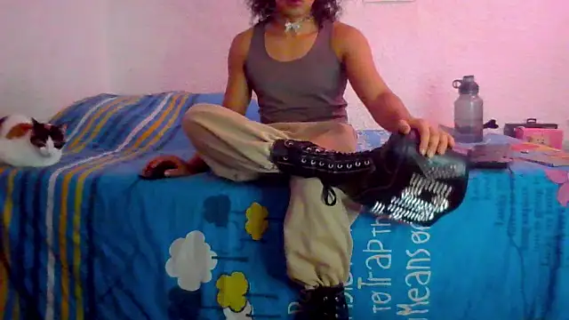 Snapshot of angelsdustxxx chatting on October 4, 2025, 5:49 am angelsdustxxx online show from October 4, 2025, 5:49 am