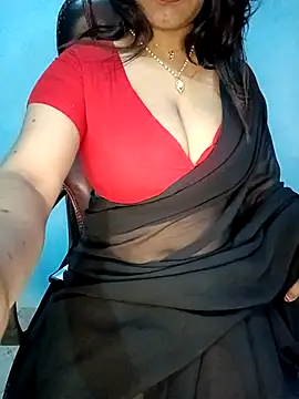 Snapshot of Dayna-36 chatting on February 26, 2025, 4:03 pm Dayna-36 online show from February 26, 2025, 4:03 pm