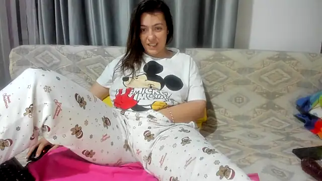 Dyana Kaylinn online show from March 21, 2025, 4:17 am