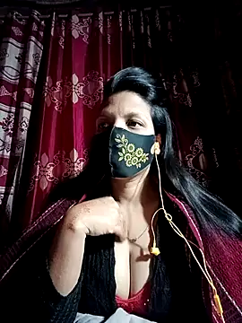 Snapshot of Depte- chatting on February 6, 2025, 11:37 pm Depte- online show from February 6, 2025, 11:37 pm