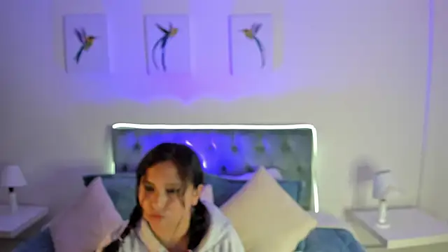  Natalie18 online show from November 27, 2025, 3:30 am