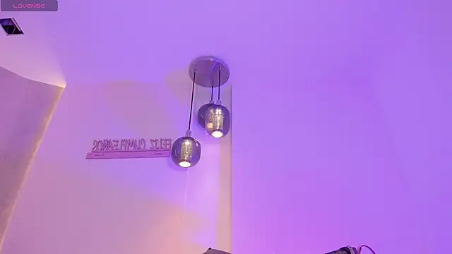 angeline-777 online show from March 10, 2025, 12:48 pm