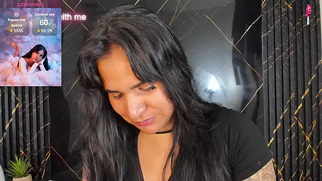 Kagome01 online show from October 19, 2025, 1:12 pm