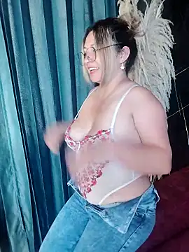 Devil Sara online show from April 12, 2026, 4:01 pm