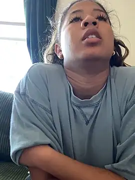 Snapshot of VanessaBling chatting on October 12, 2025, 5:01 pm VanessaBling online show from October 12, 2025, 5:01 pm