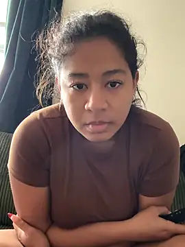 VanessaBling online show from December 4, 2025, 9:01 pm