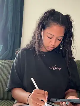 VanessaBling online show from March 28, 2026, 3:11 pm