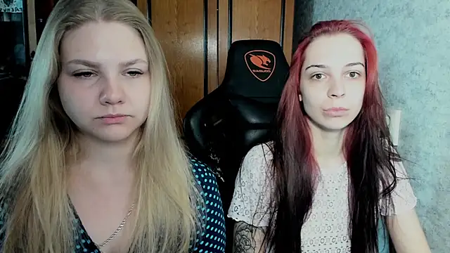 Snapshot of Rachel_Sharp chatting on September 18, 2025, 5:20 am Rachel Sharp online show from September 18, 2025, 5:20 am