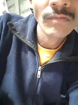 Snapshot of Burhade-- chatting on January 5, 2025, 7:28 pm Burhade-- online show from January 5, 2025, 7:28 pm