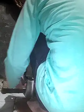 Snapshot of Burhade-- chatting on December 14, 2025, 1:22 am Burhade-- online show from December 14, 2025, 1:22 am