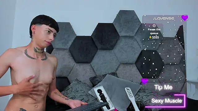 AmberAdams  online show from February 23, 2025, 5:29 pm