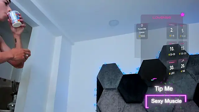 AmberAdams  online show from March 13, 2025, 4:23 pm