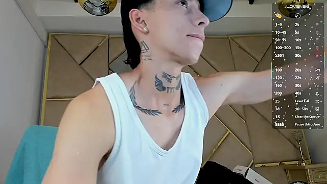 AmberAdams  online show from September 11, 2025, 4:18 pm