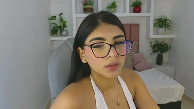 Snapshot of maiaa_ruiz chatting on May 23, 2026, 1:04 pm maiaa ruiz online show from May 23, 2026, 1:04 pm