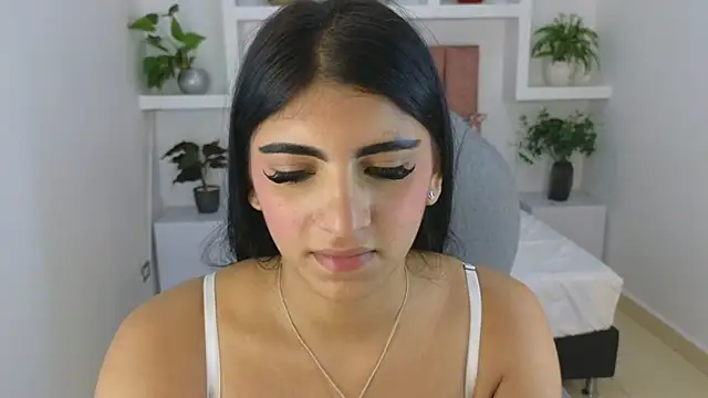 Snapshot of maiaa_ruiz chatting on June 3, 2026, 1:25 pm maiaa ruiz online show from June 3, 2026, 1:25 pm