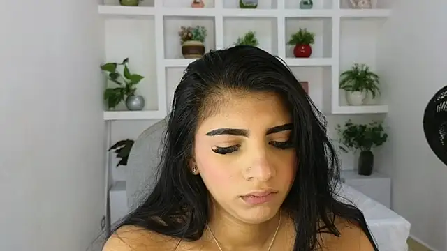 Snapshot of maiaa_ruiz chatting on June 26, 2026, 1:26 pm maiaa ruiz online show from June 26, 2026, 1:26 pm