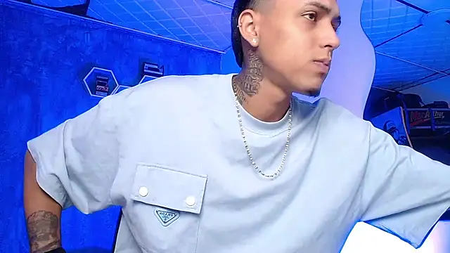 Liam lee online show from February 21, 2025, 1:22 pm