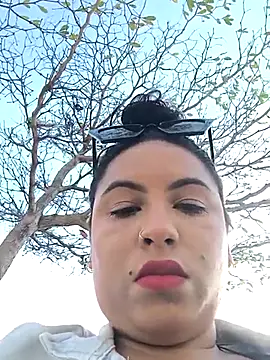 Francesca ferrari online show from February 13, 2025, 9:38 pm