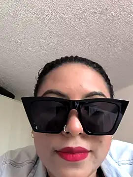 Francesca ferrari online show from February 22, 2025, 6:52 pm