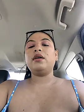 Francesca ferrari online show from March 8, 2025, 4:50 pm