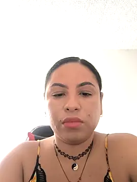 Francesca ferrari online show from October 19, 2025, 3:45 pm