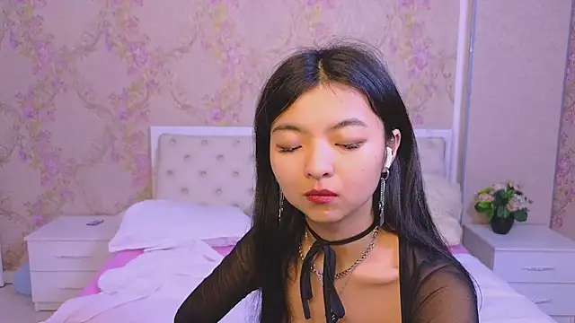 Snapshot of Shy_Kira chatting on February 3, 2025, 3:38 pm Shy Kira online show from February 3, 2025, 3:38 pm