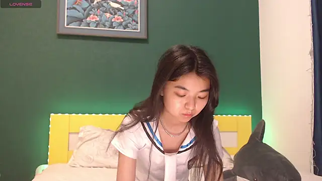 Shy Kira online show from March 10, 2026, 11:48 am