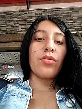 Nathalia-001 online show from January 28, 2025, 8:47 pm