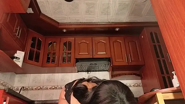 Snapshot of AmberNix chatting on December 16, 2025, 3:17 pm AmberNix online show from December 16, 2025, 3:17 pm