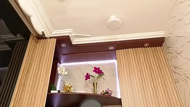 Snapshot of AmberNix chatting on February 2, 2026, 2:38 pm AmberNix online show from February 2, 2026, 2:38 pm