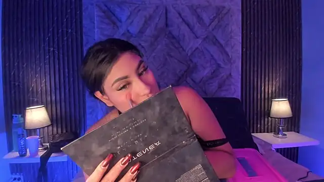 CANDYGABYY online show from March 16, 2025, 4:09 am