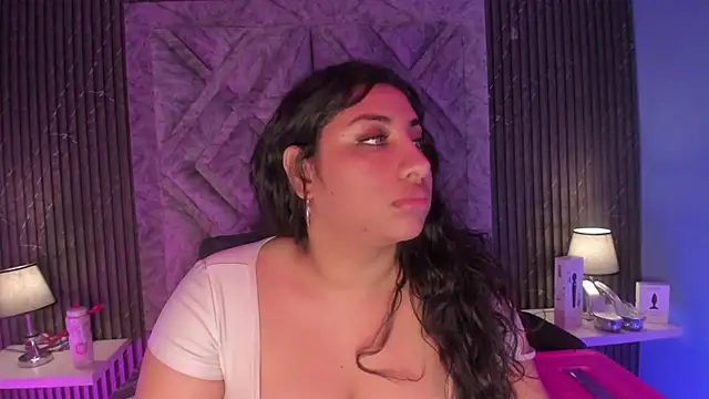 CANDYGABYY online show from November 28, 2025, 10:12 pm