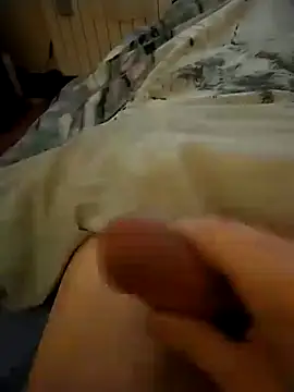 CazzoDURO883 online show from February 14, 2026, 7:49 am