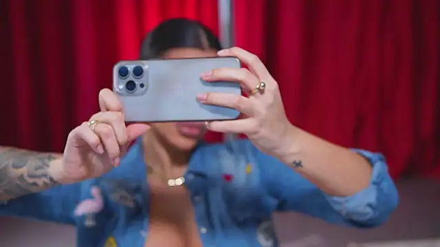 NatyDesiree online show from January 30, 2025, 7:26 pm