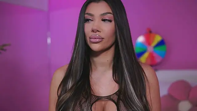 NatyDesiree online show from February 12, 2025, 7:35 pm