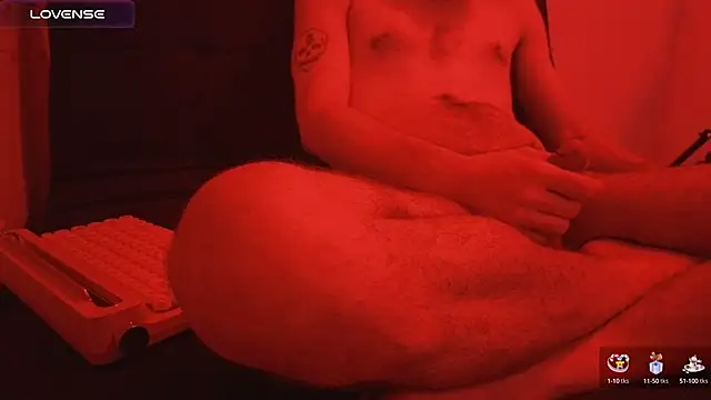 Snapshot of pantslesstraveler_plt chatting on January 4, 2025, 7:55 am pantslesstraveler plt online show from January 4, 2025, 7:55 am