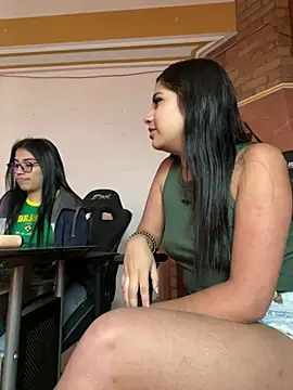 Snapshot of SaritaHot_69 chatting on March 7, 2025, 3:39 pm SaritaHot 69 online show from March 7, 2025, 3:39 pm