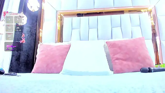 RileySweett online show from April 9, 2026, 11:59 am