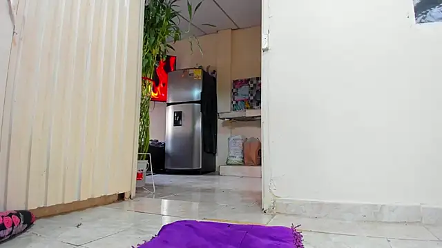 Samantha  latinaXXX online show from January 14, 2026, 9:31 pm