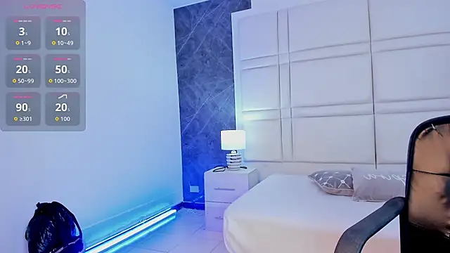 paulina sweett  online show from April 16, 2026, 12:17 pm