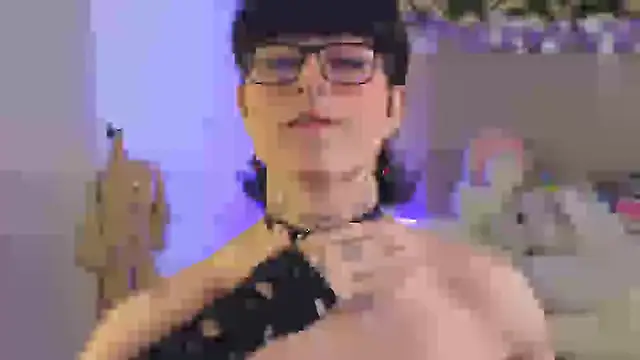 Baby Xian online show from January 28, 2025, 2:11 am