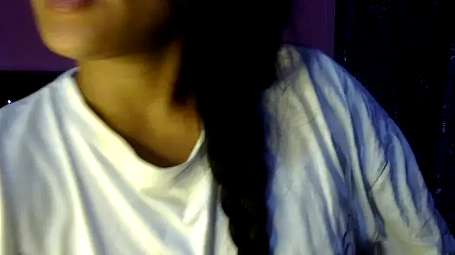 charming karishma online show from November 23, 2025, 3:56 pm