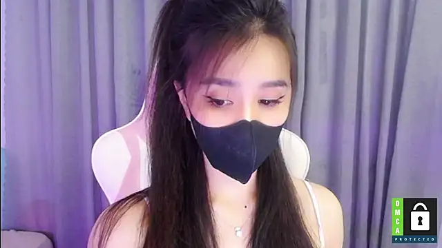 Snapshot of San___San chatting on January 17, 2025, 3:22 pm San San online show from January 17, 2025, 3:22 pm