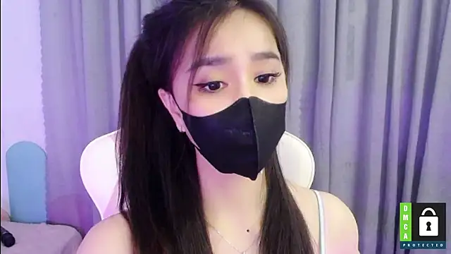 Snapshot of San___San chatting on January 18, 2025, 2:25 am San San online show from January 18, 2025, 2:25 am