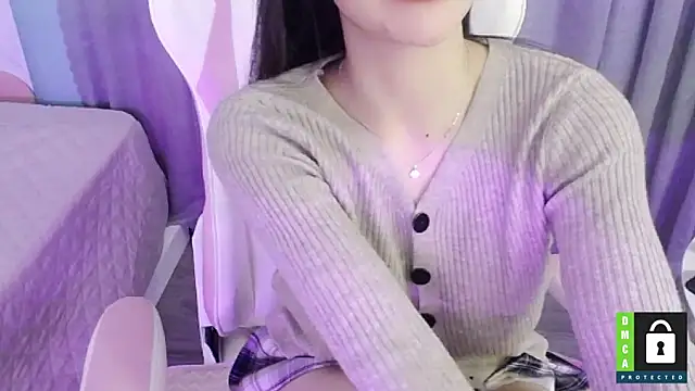 Snapshot of San___San chatting on February 15, 2025, 6:12 pm San San online show from February 15, 2025, 6:12 pm