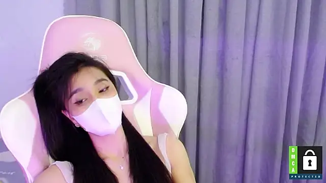 Snapshot of San___San chatting on February 20, 2025, 9:20 pm San San online show from February 20, 2025, 9:20 pm