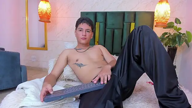 Levy Steve online show from September 14, 2025, 3:49 am