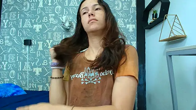 Lindsey8 online show from September 11, 2025, 12:38 pm